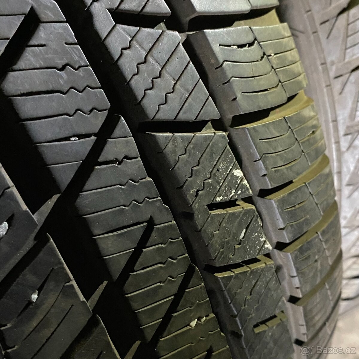 Zimní pneu 205/55 R17 91H Goodyear RF 7mm - 2