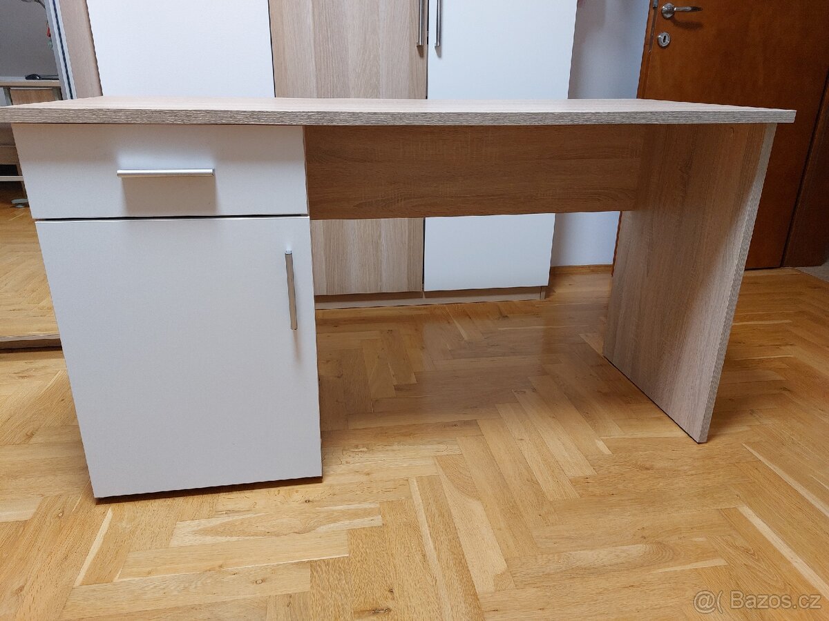 Psací stůl - 2