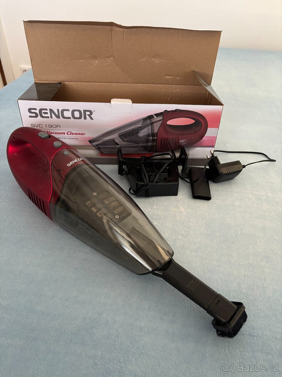 Prodám ruční vysavač Sencor - 2
