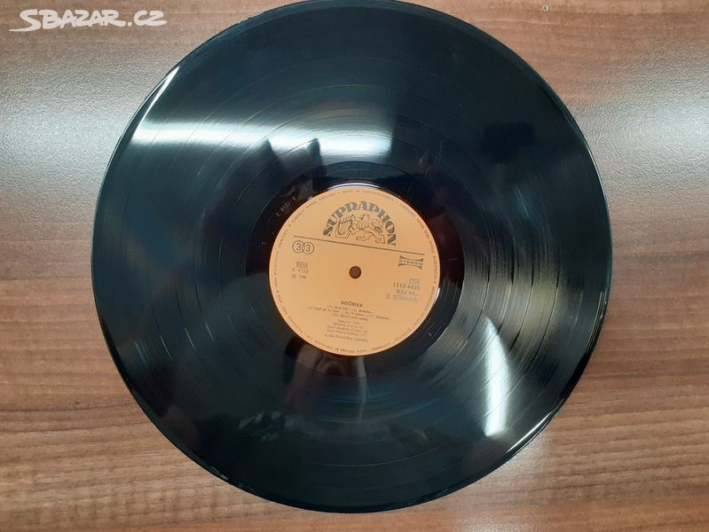 Sagvan Tofi - Večírek - 2