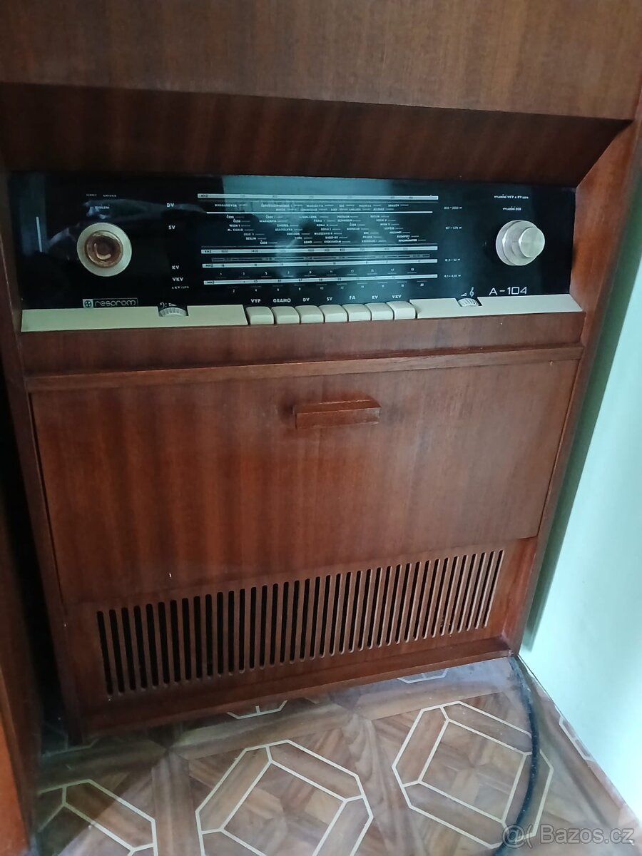 Gramoradio typ A104 - 2