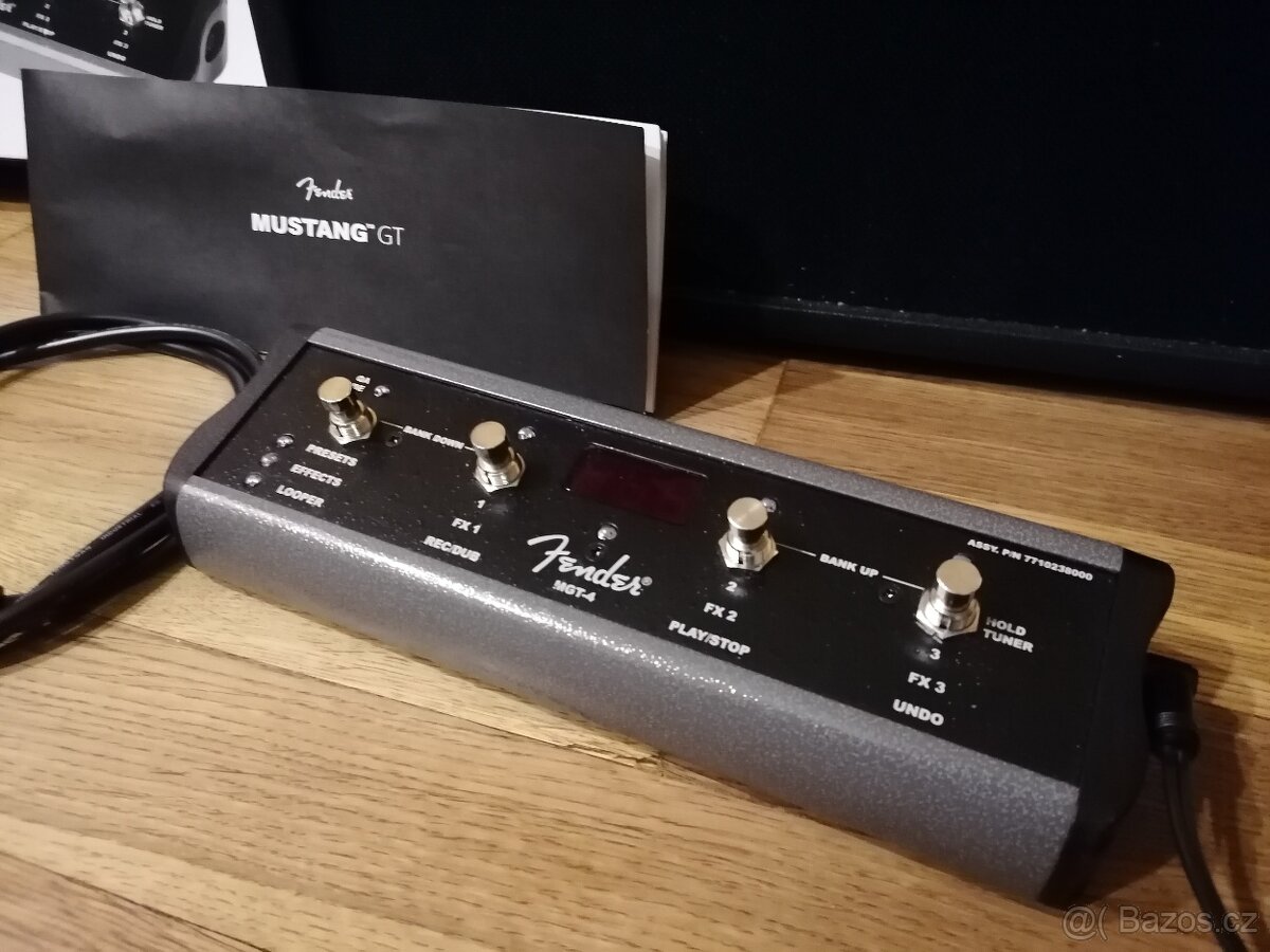 Kombo Fender Mustang GT100 - 2