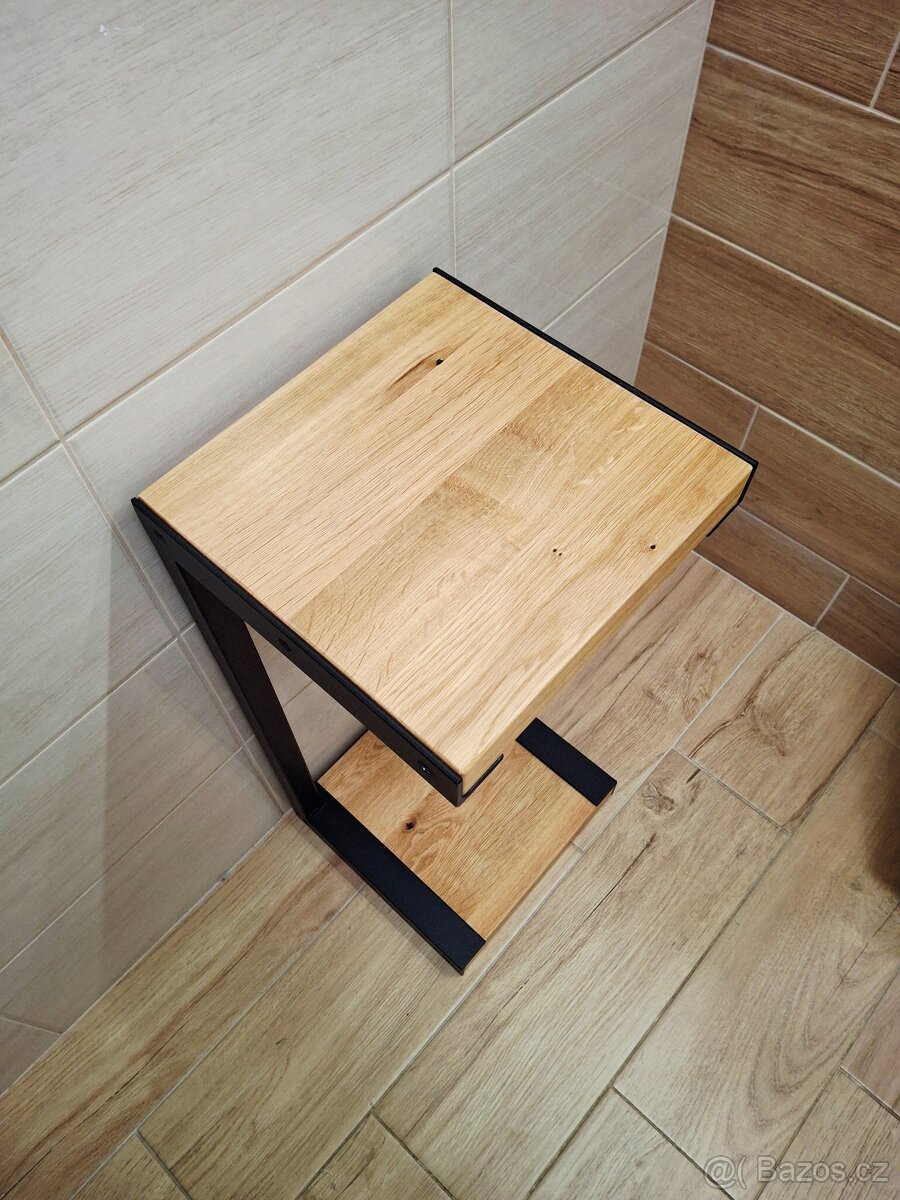 Dubový stolek - 2