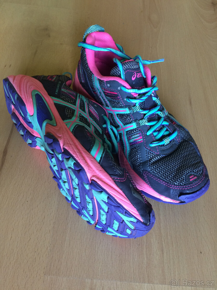 Značkové tenisky Oasics vel. 38 - 2