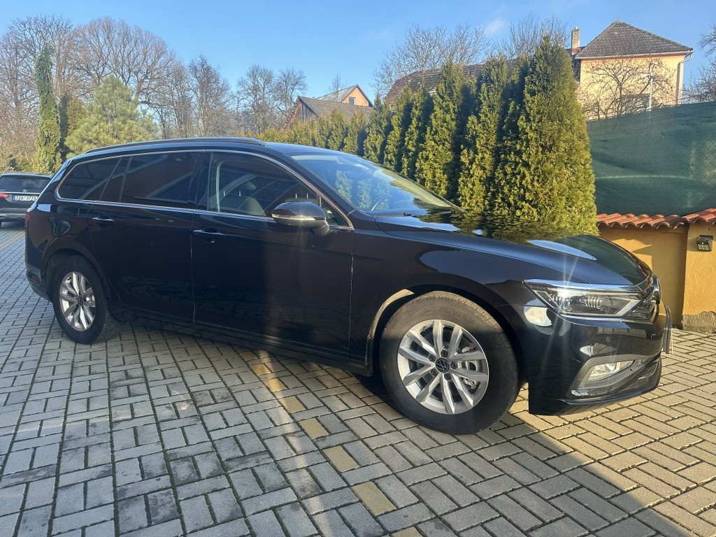 VW Passat 2.0 TDi 110kW serviska - 2