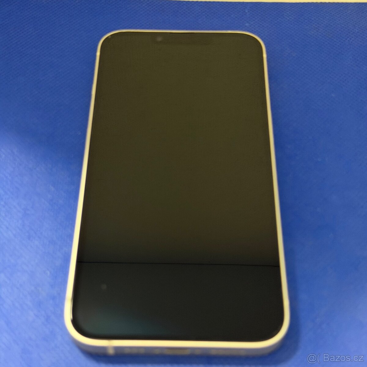 iPhone 13 256GB White, 1 rok záruka - 2