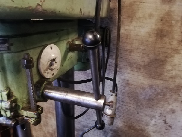 Stojanová vrtačka V23 - 2