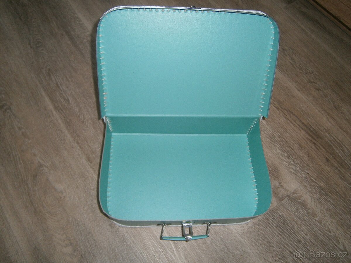 nový školní kufřík sovičky - 2