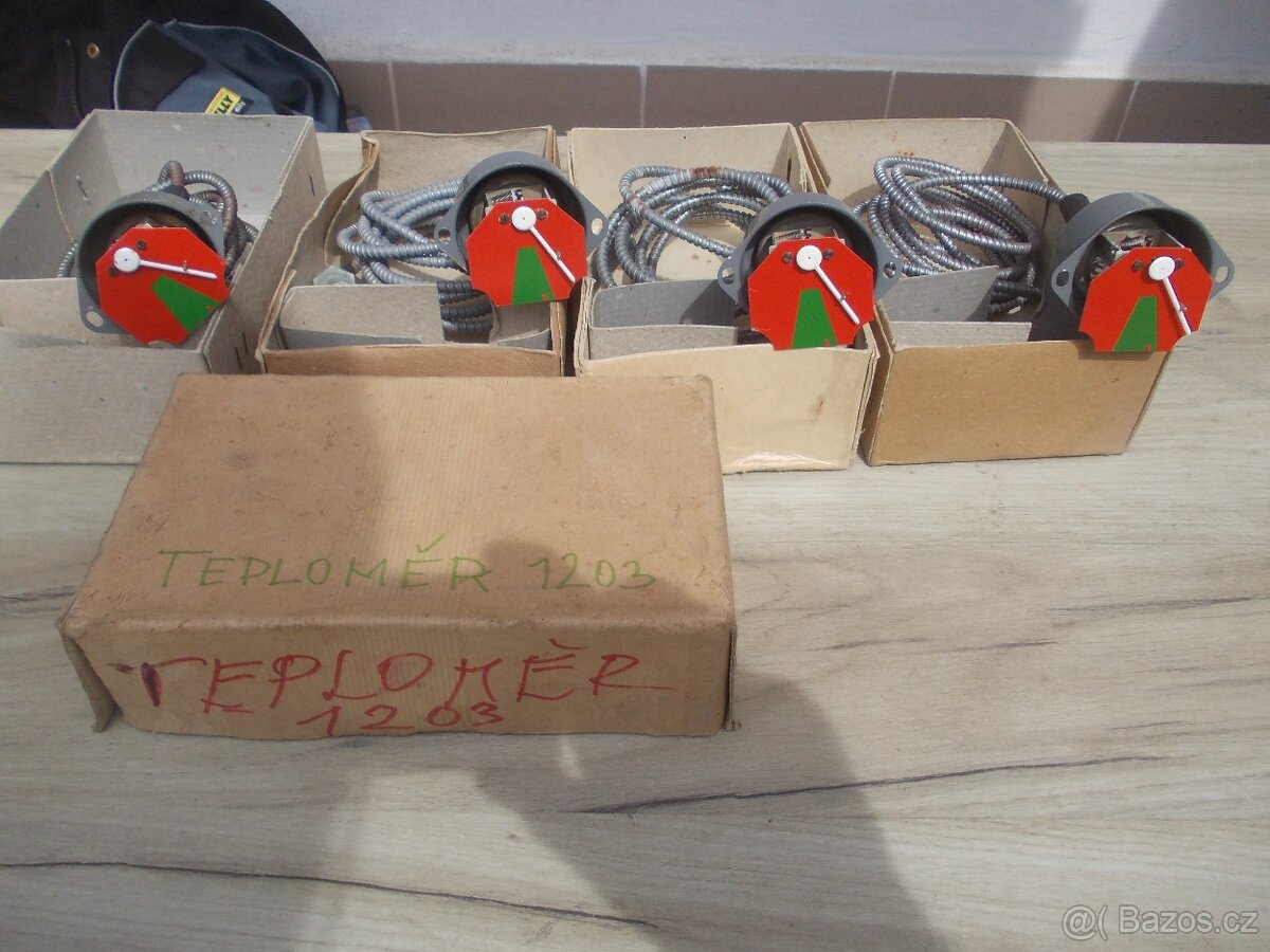 Teploměr Škoda 1203 - 2