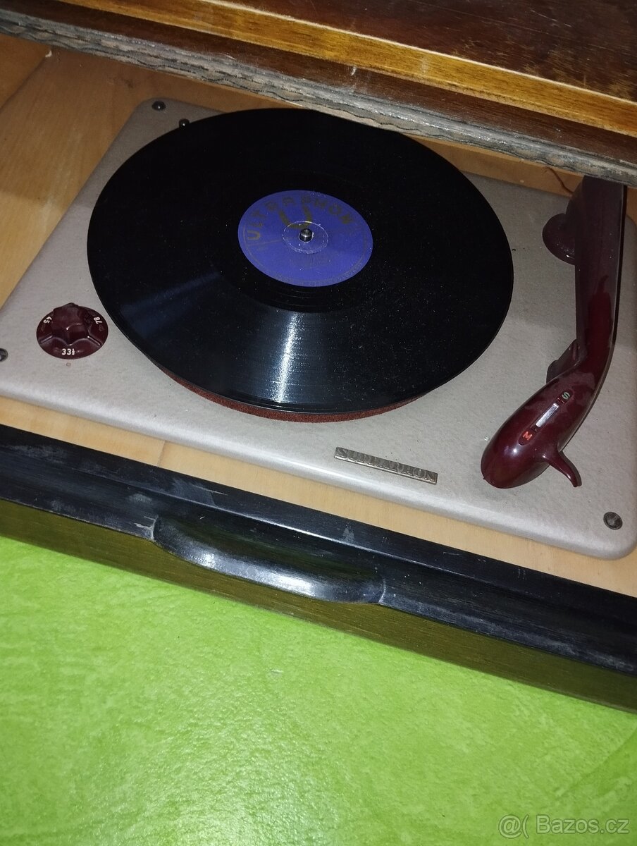 Gramofon SUPRAPHON MODEL S 17 - 2