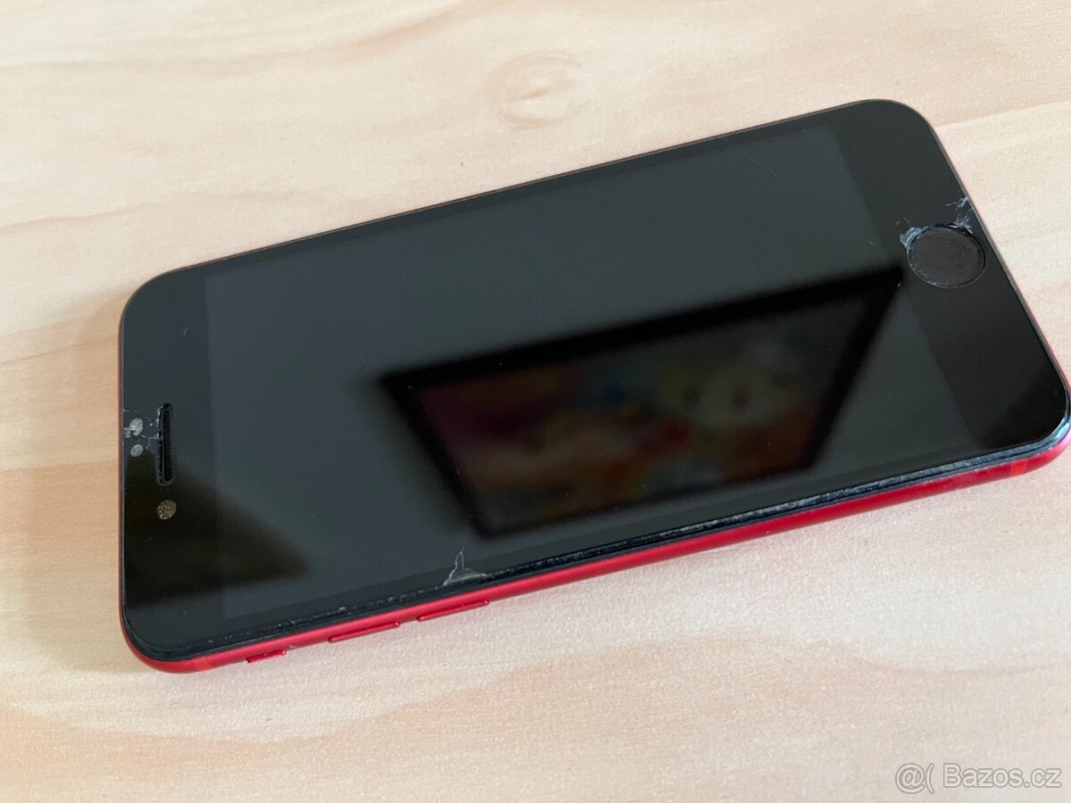 Prodám Apple iPhone SE (2020) 64GB (PRODUCT) RED - 2