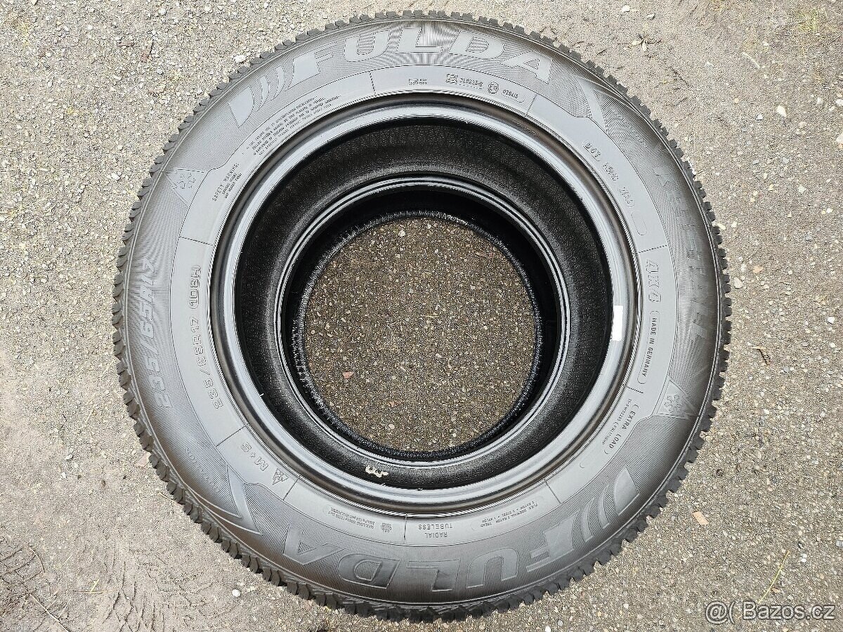 4 Zimní pneumatiky Fulda / Kumho 235/65 R17 XL - 2