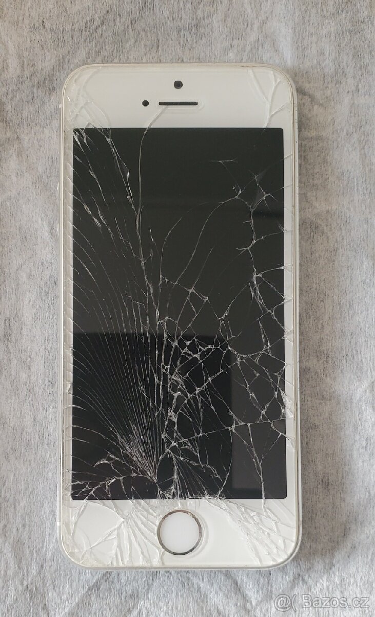 iPhone 5s - 16Gb na náhradní díly - 2