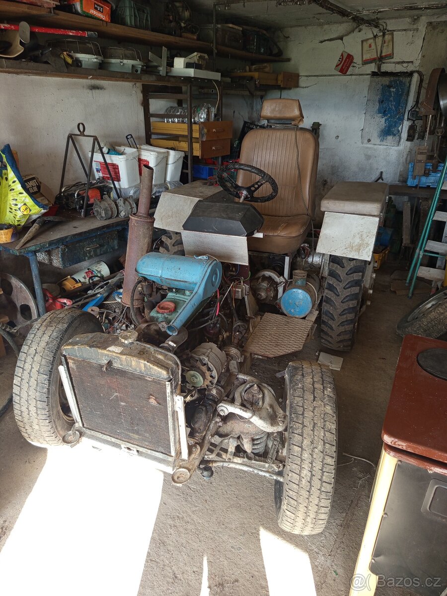 Malotraktor domácí výroby . - 2