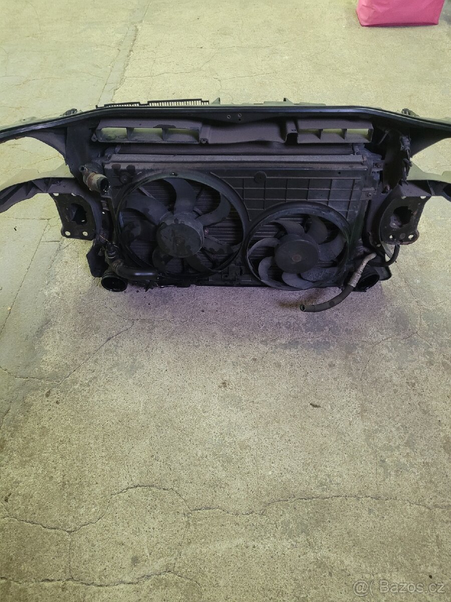 Kompletní chladičová stěna na Passat B6 - 2