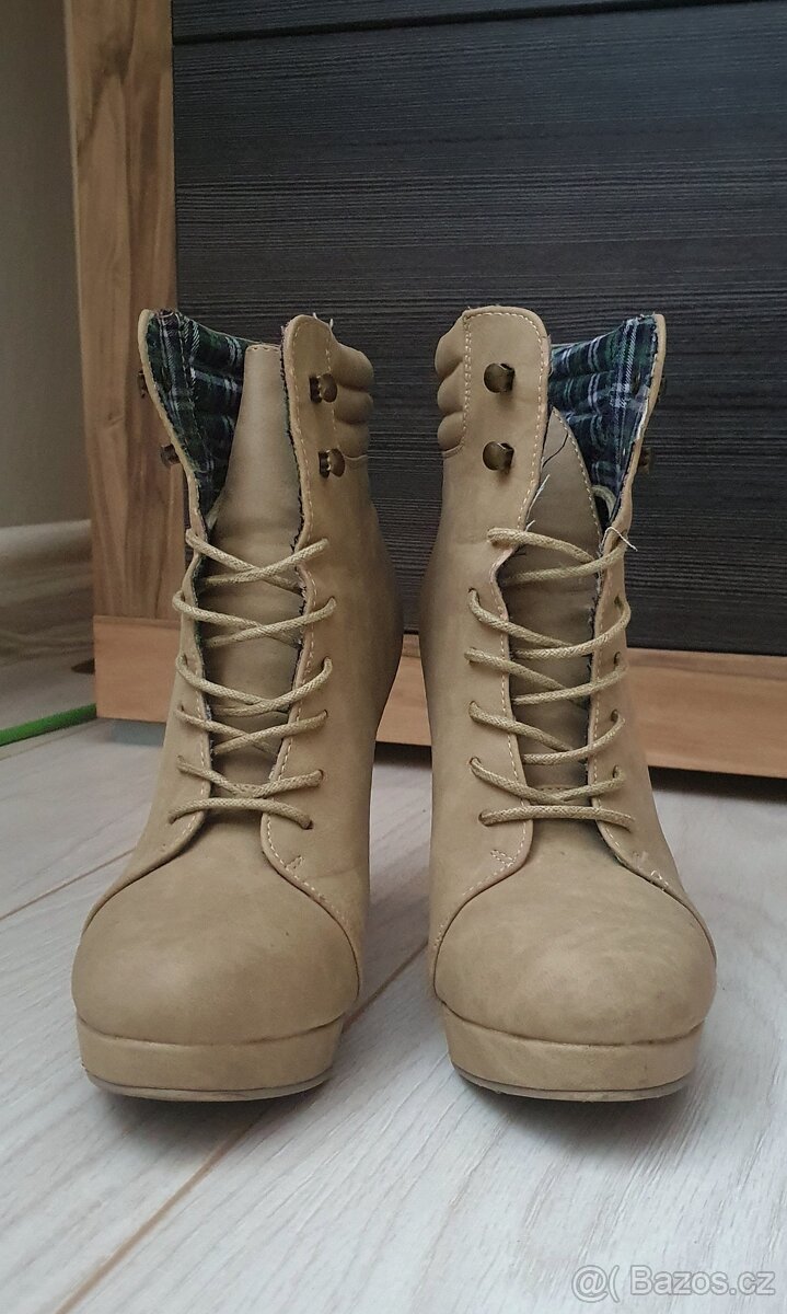 Dámské kotníkové šněrovací boty - 2