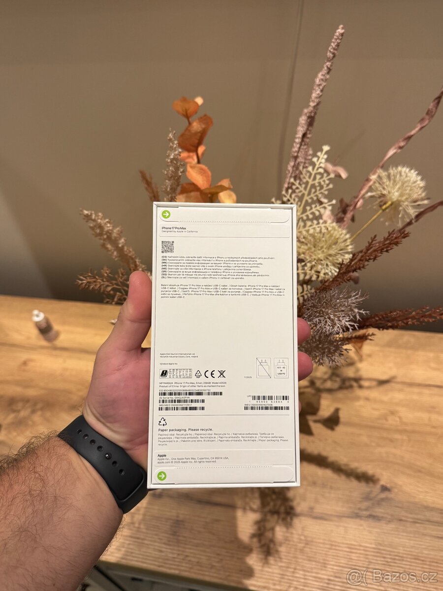 iPhone 17 Pro Max 256GB Silver Nový - 2