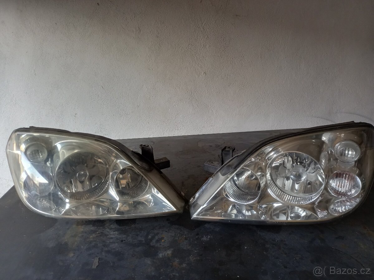 Ksenony Nissan Primera P12 - 2