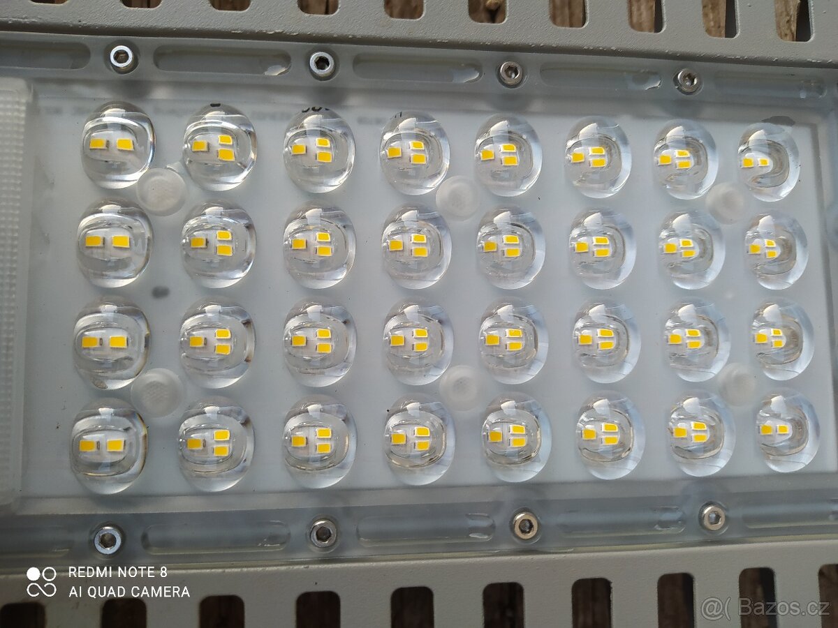 Pouliční lampa LED - 2