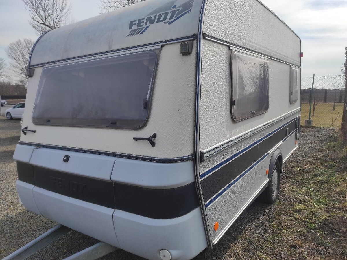 Obytný přívěs Fendt 410 A - 2