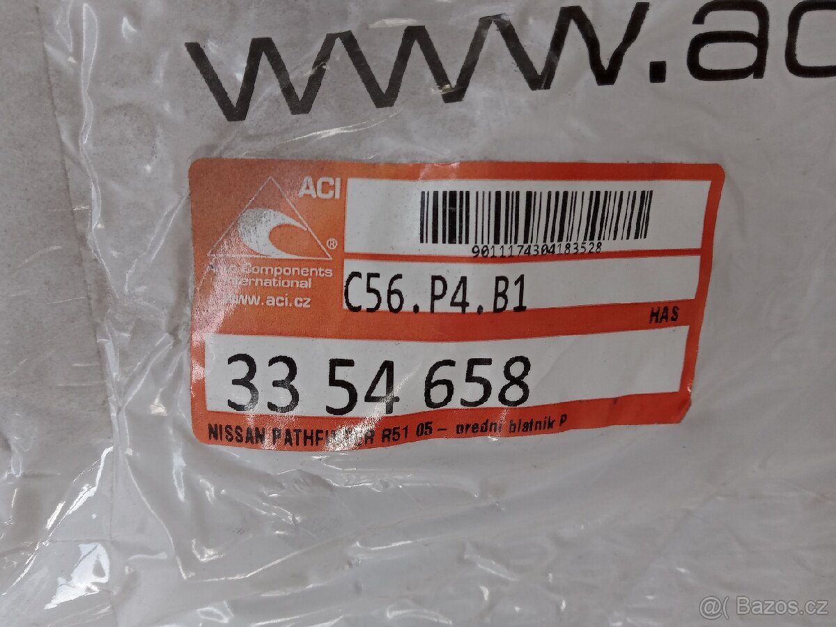 Nissan pathfinder přední blatník - 2