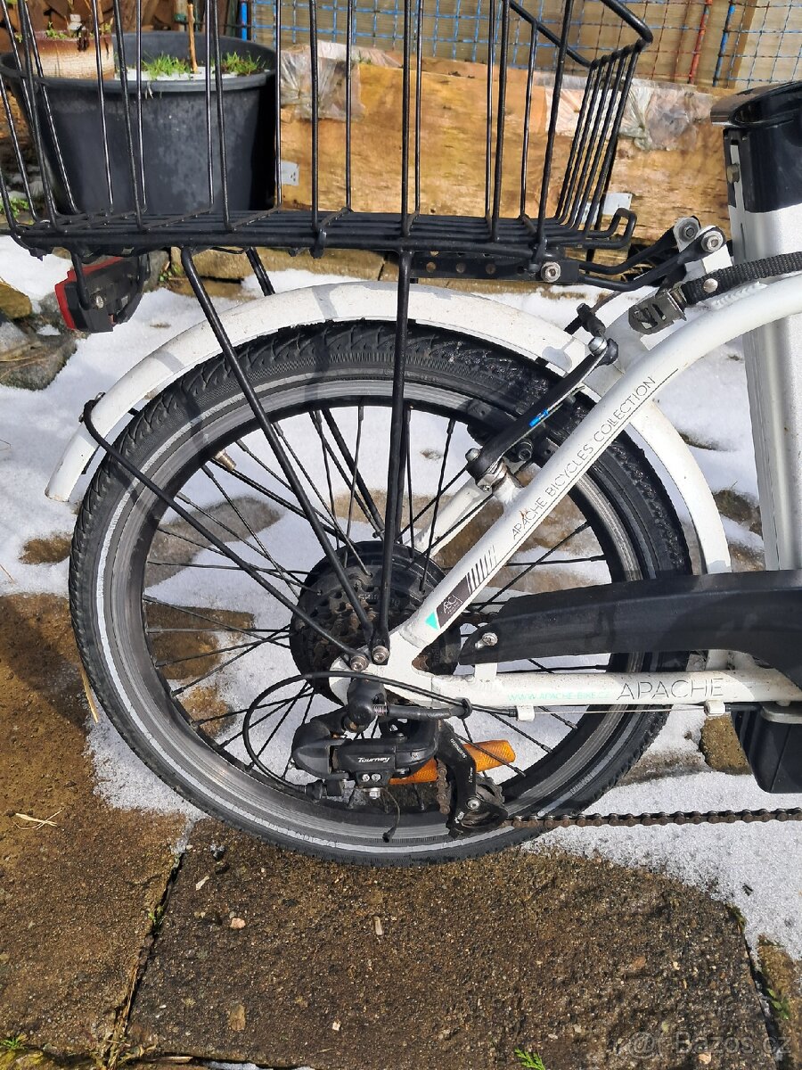 Kolo Apache skládačka - 2