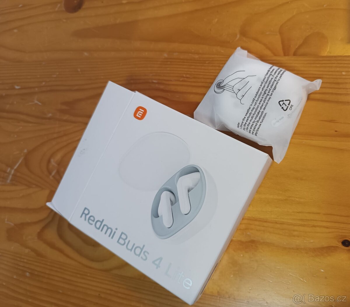 Xiaomi Redmi Buds 4 Lite Bílá
- 2