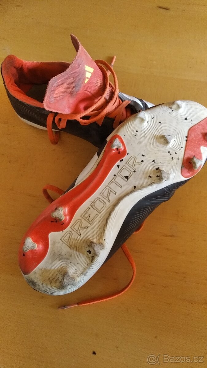 Adidas predator - 2