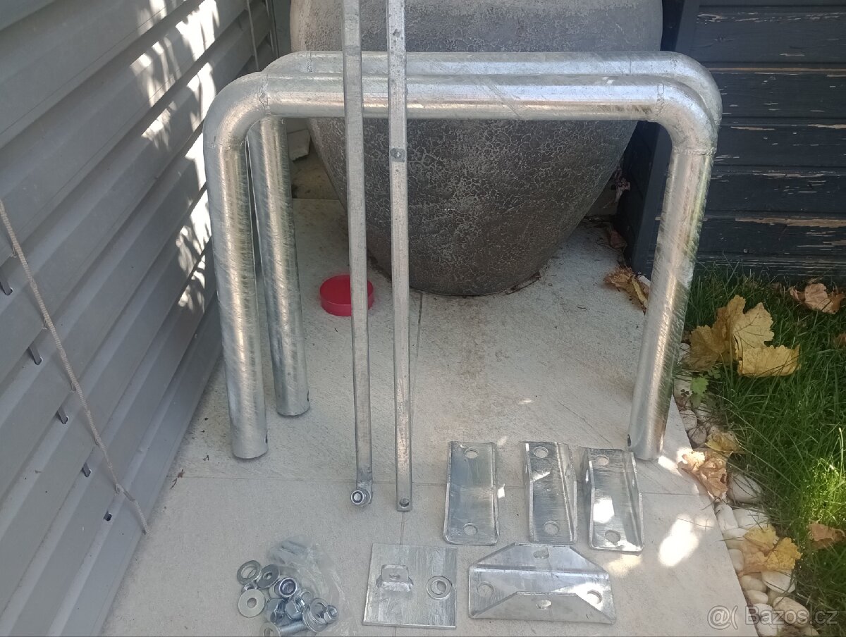 Parkovací zábrana 2 ks. - 2