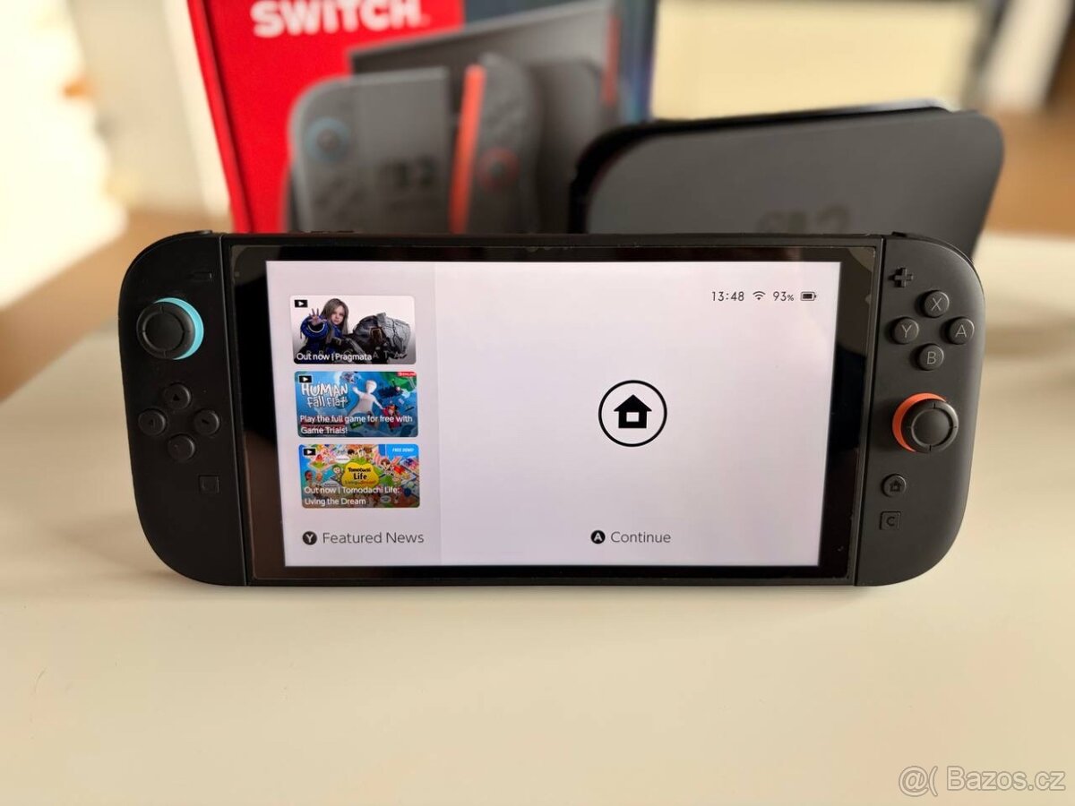 Nintendo Switch 2 + Pro Controller + travel case. - 2