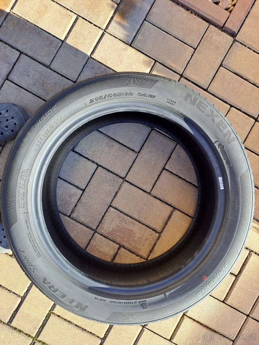 Letni pneu 215/50 R18 96W - 2