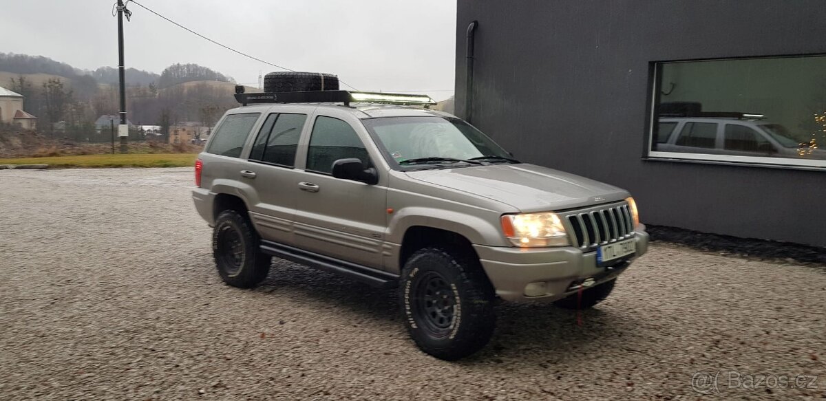 Jeep grant Cherokee 4,7 V8 r.v. 2002