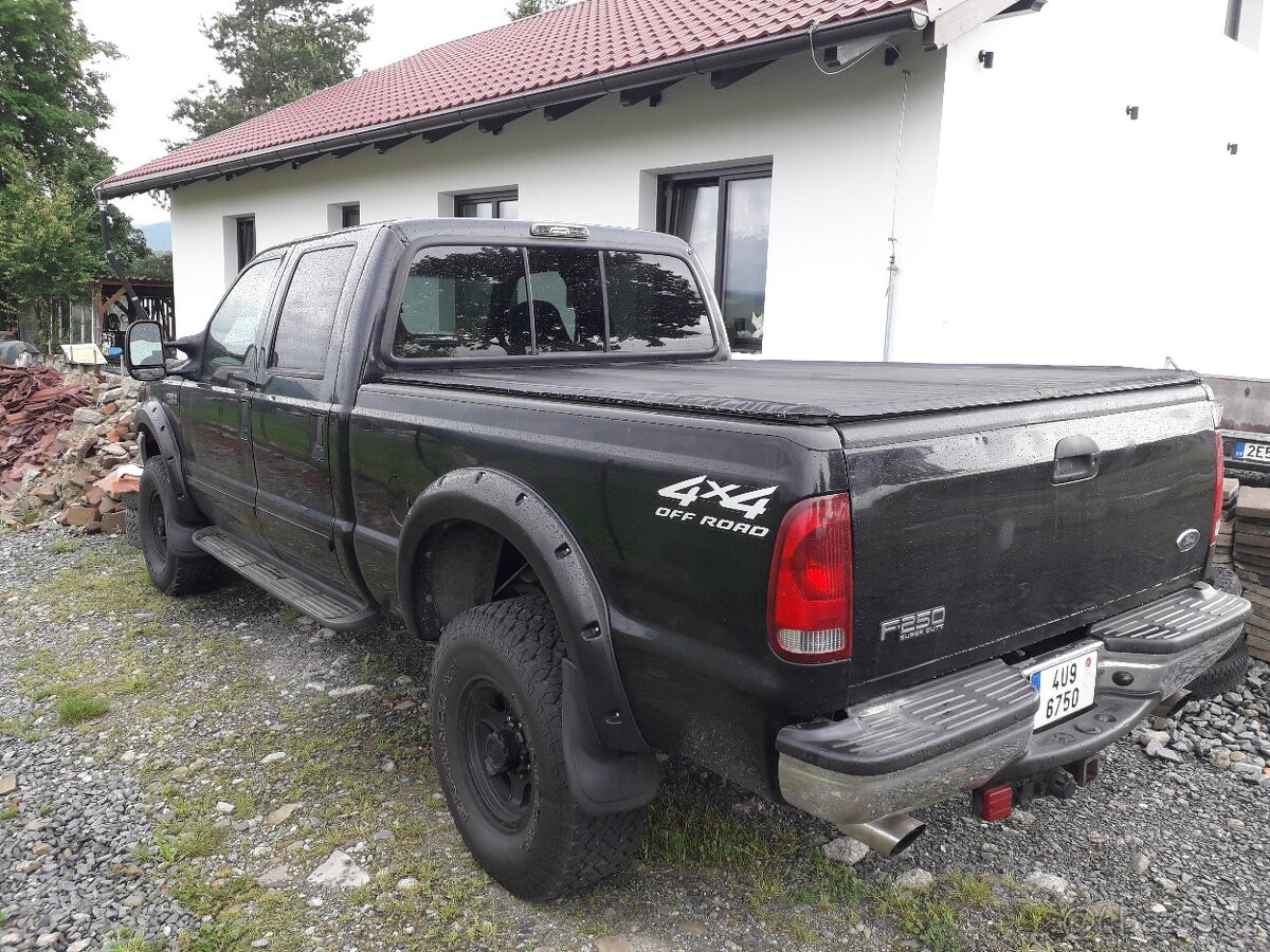 Ford F250 6,8 V10 super duty