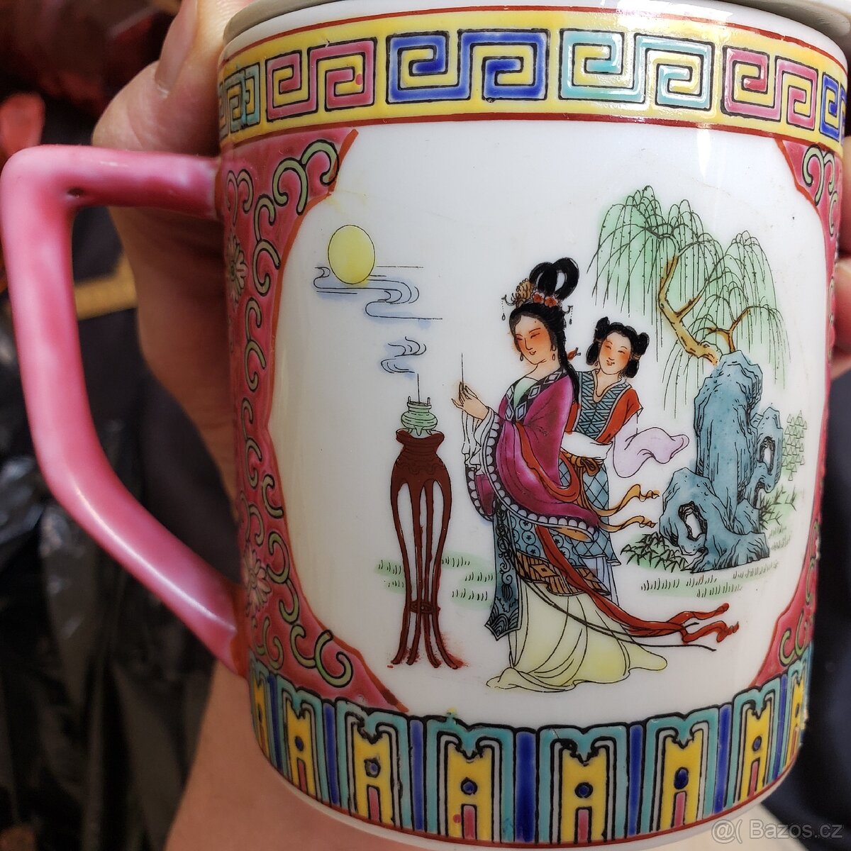 krásně zdobený čínský čajový šálek - 2