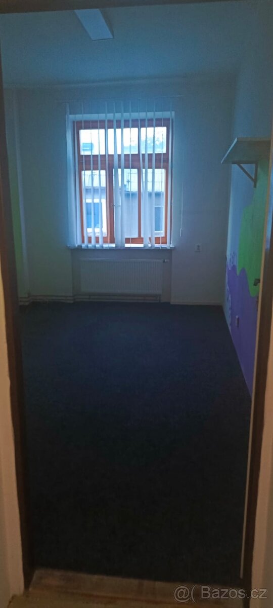 Kanceláře a samostatné WC - 2