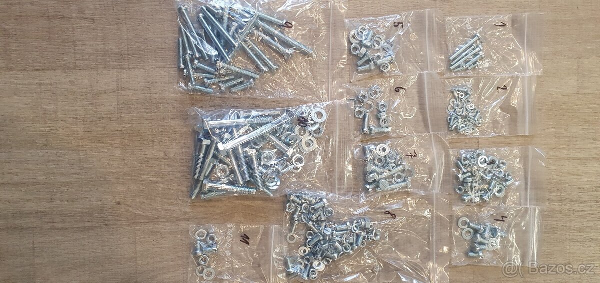 Jawa 50 pionýr sada šroubů 550, 555, 20, 21, 23 - 2