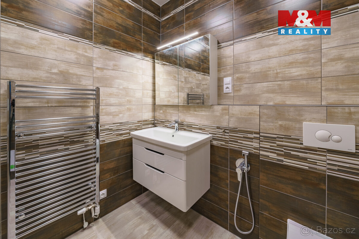 Pronájem bytu 3+kk, 90 m², Cheb, ul. Břehnická - 2