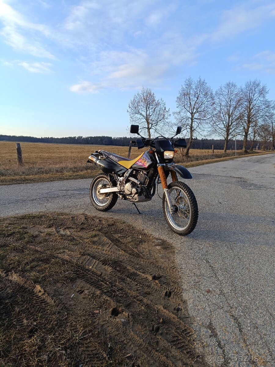 Suzuki DR 650 SE - 2