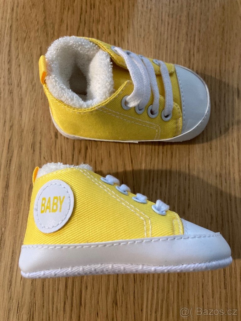 První dětské botičky - 2
