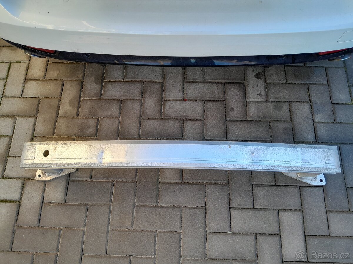 Výztuha zadního nárazníku Peugeot 508, rok 2018 - 23 - 2