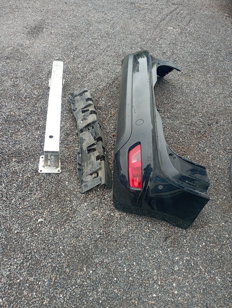 C4 PICASSO RV 2018 ZADNÍ NÁRAZNÍK S ČIDLY A VÝZTUHAMI - 2