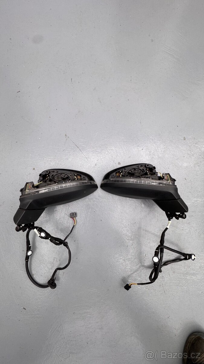 Zrcátka Audi A4 B9 - 2