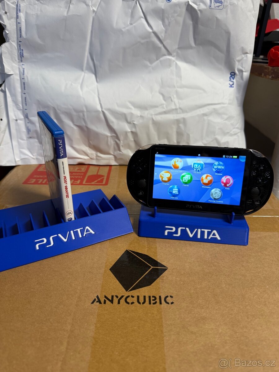 Stojánek na PS Vita, PlayStation Vita, na hry i na konzolu - 2