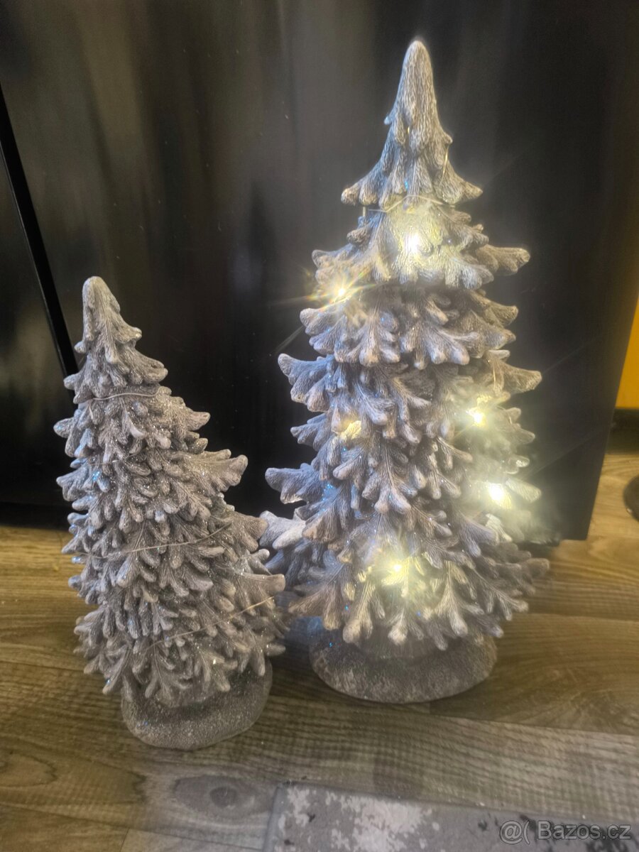 Vánoční figurky a dekorace - 2