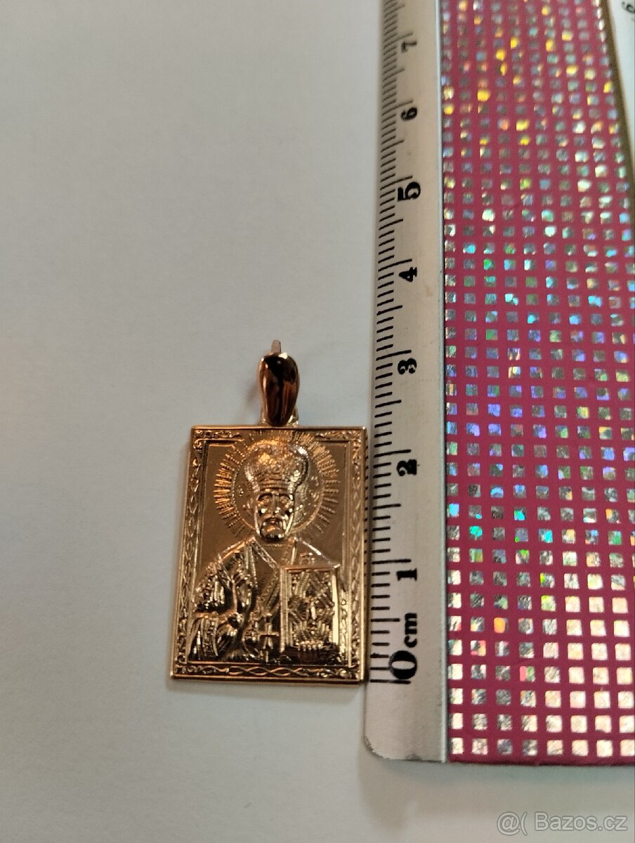 Zlatý přívěsek - 2