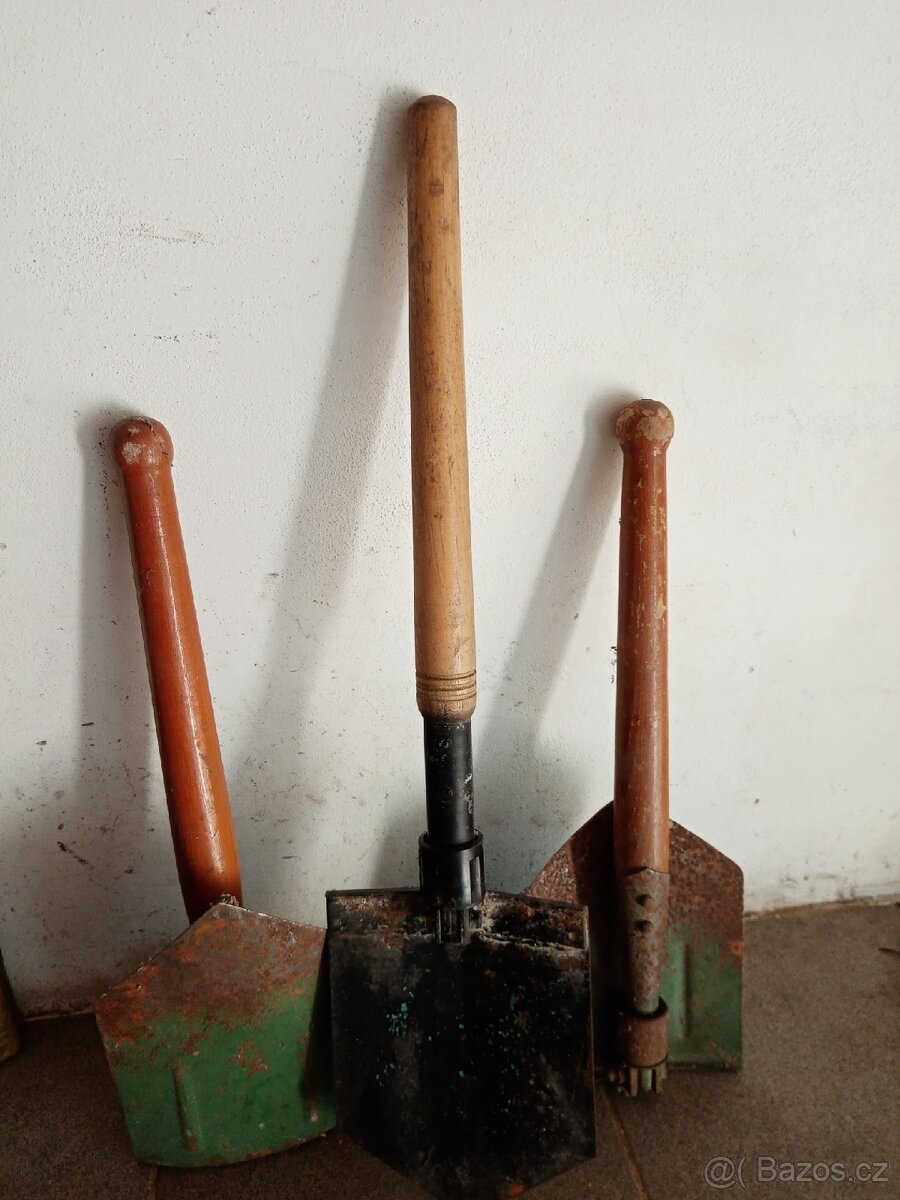 Vojenská lopatka - 2