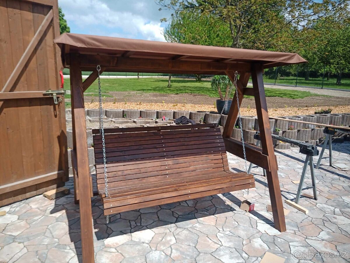 Zahradní houpačka - 2