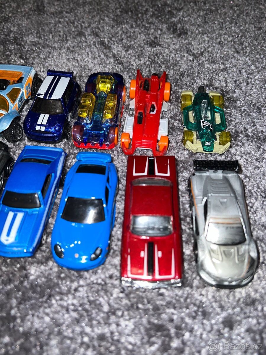 Hotwheels - 2