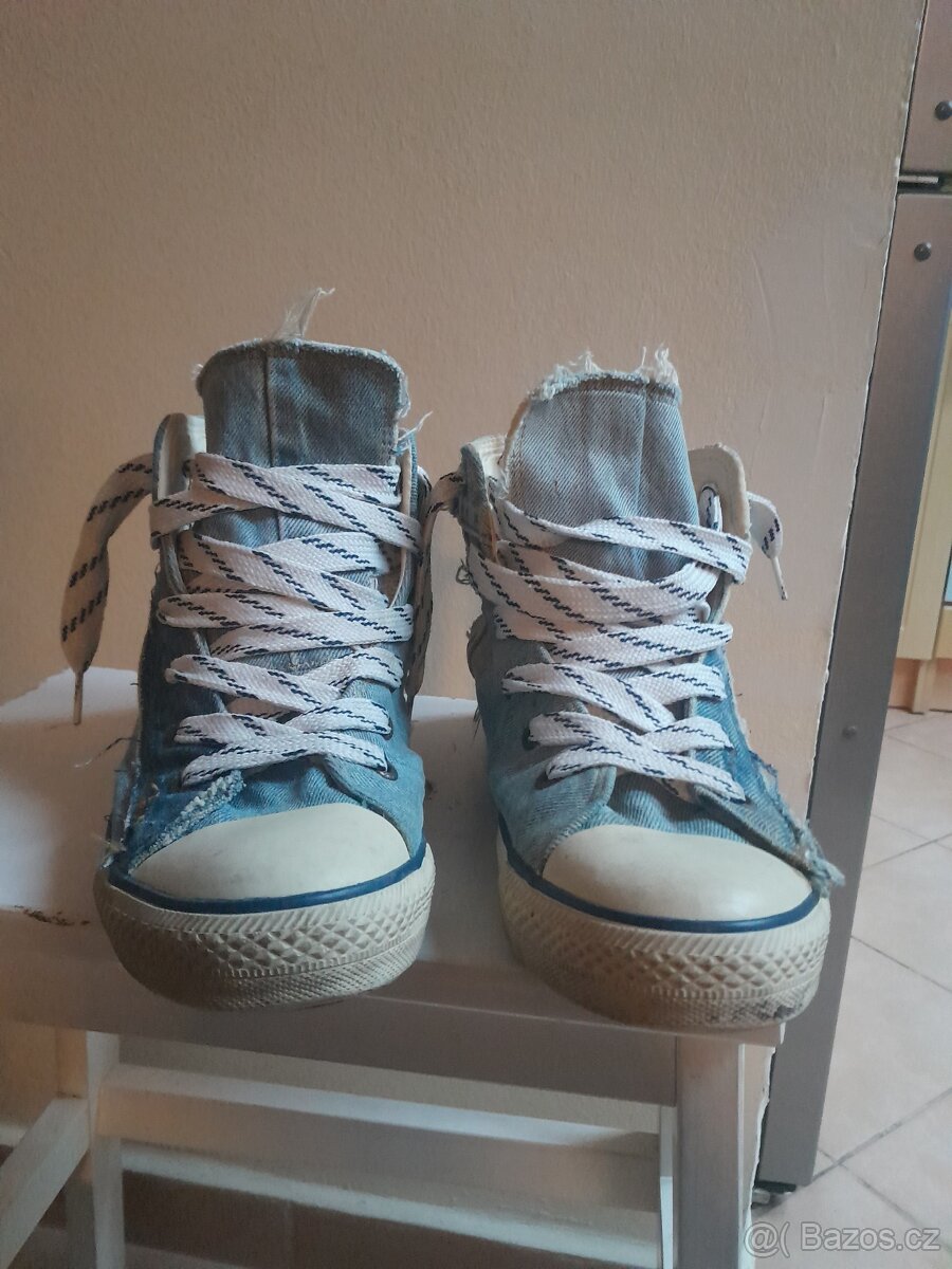 Levis 43 panske - 2