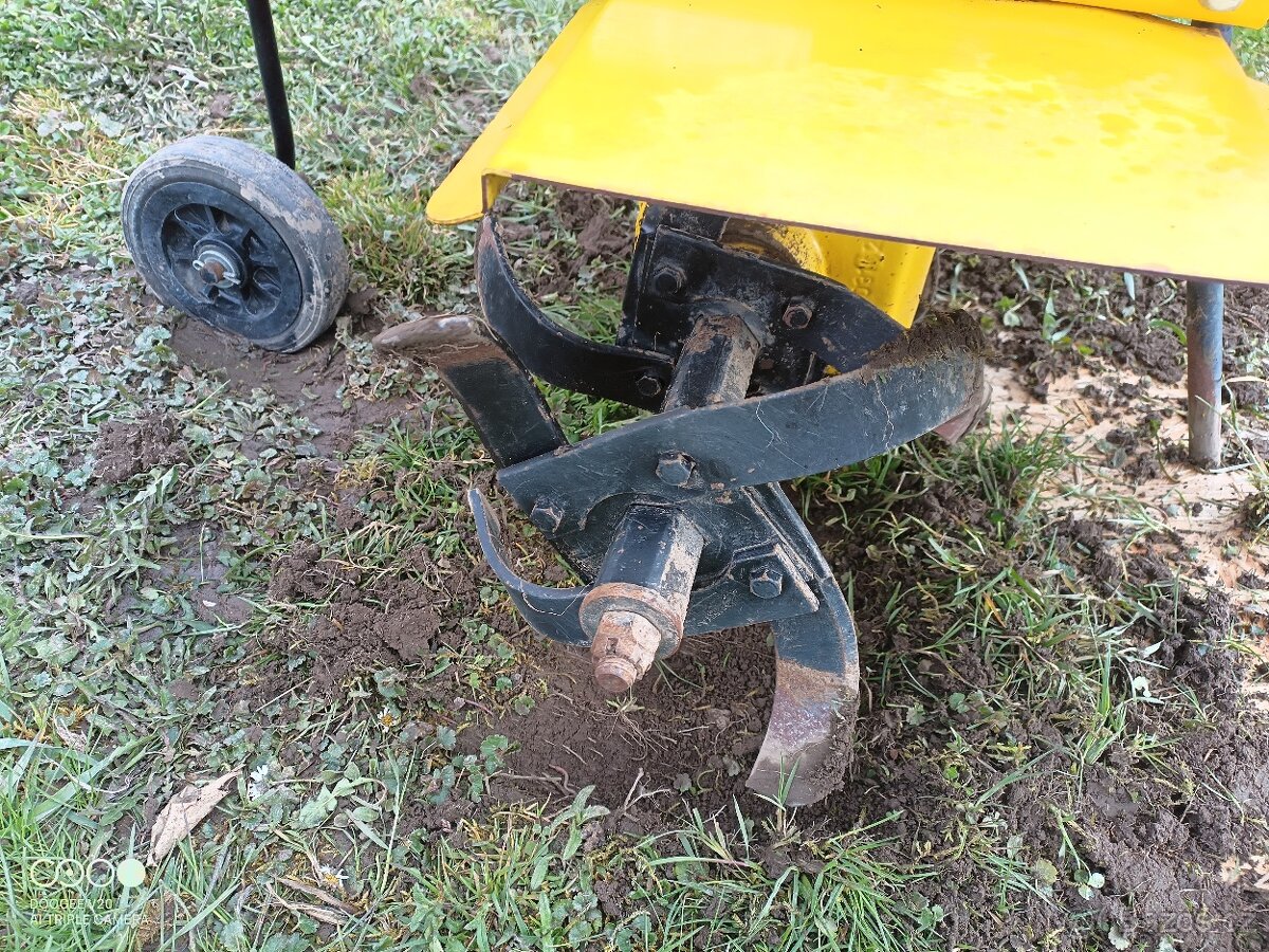 Prodám rotavátor Vari pony I/R - 2